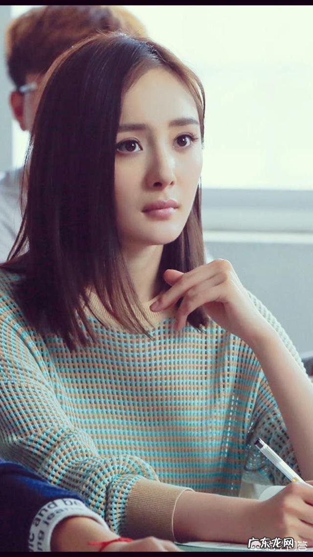 杨幂最近又推荐了一款MK的新包包,你会“拔草”吗