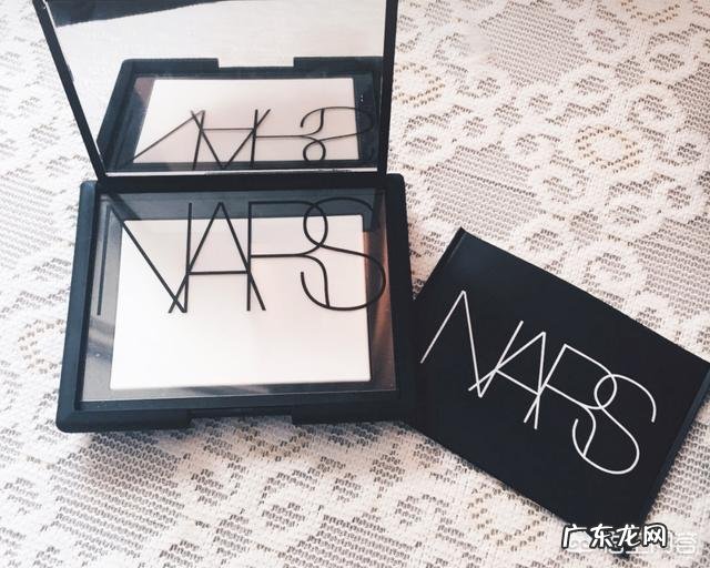 你用过什么性价比超高的彩妆及超ji无妆感的底妆