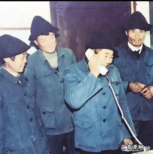 鲁迅少年时的玩伴“闰土”晚年因没钱治病逝世，子女后代如何？