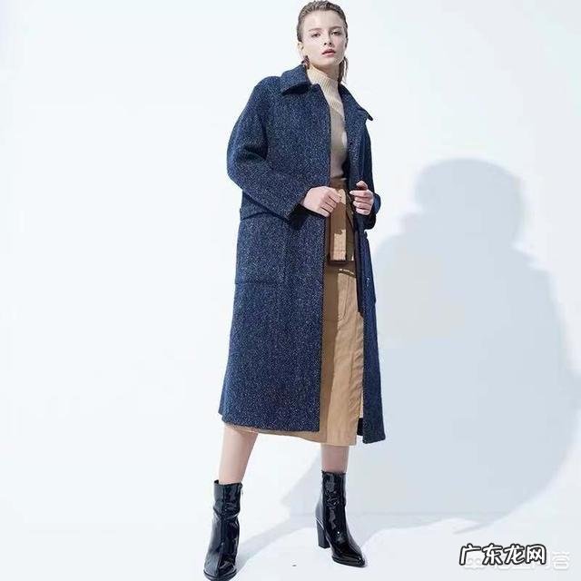 高贵的深蓝色,该如何搭配?
