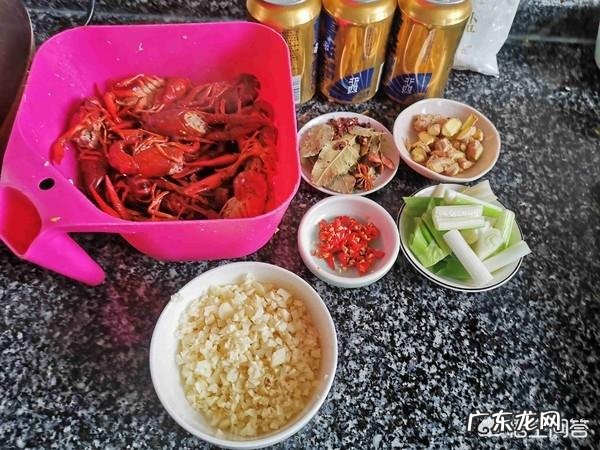 蒜泥小龙虾怎么做好吃？