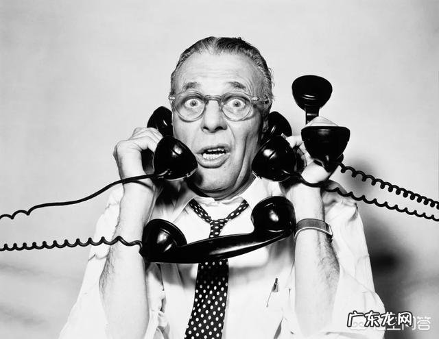 为什么现在这么流行大圆框眼镜?