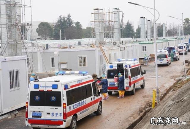 如英国 为防疫情国外输入,对疫情失控国家航班暂时停飞可否?