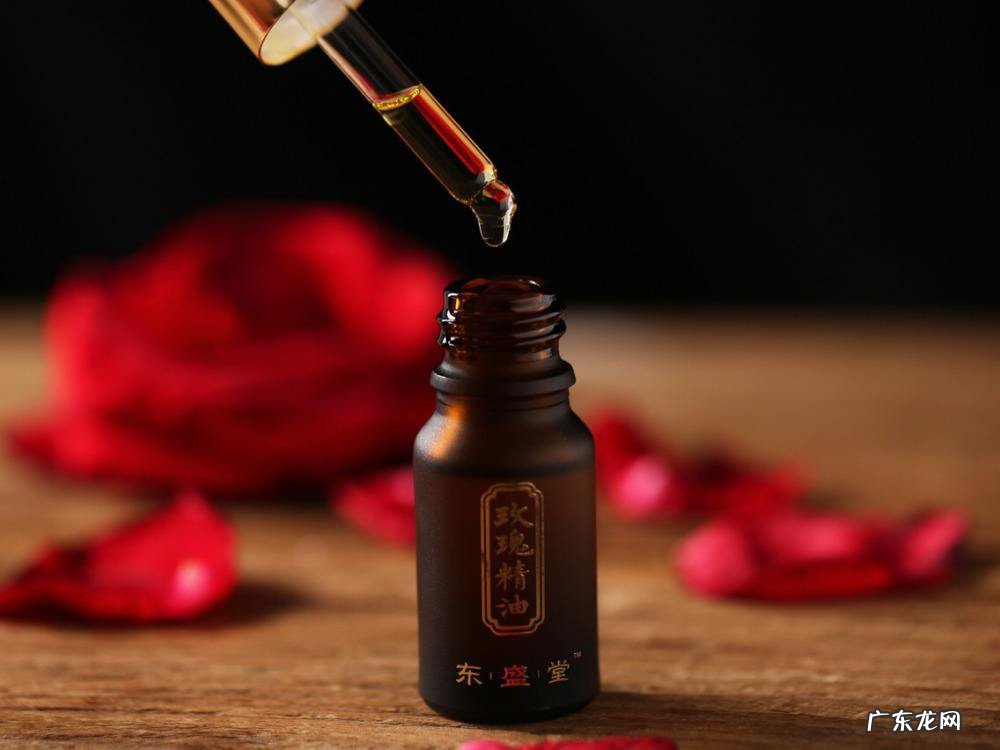 如何使用玫瑰精油