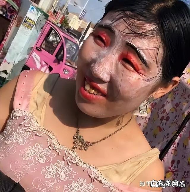 脸部太干怎么化妆都浮粉