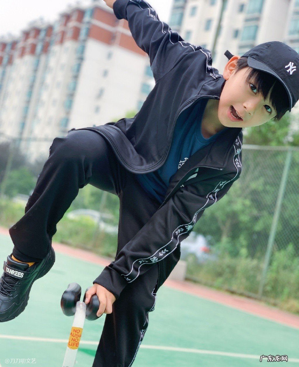 以家人之名小时候的子秋是谁演的