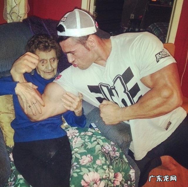 哪种蛋白粉合适减脂期间使用