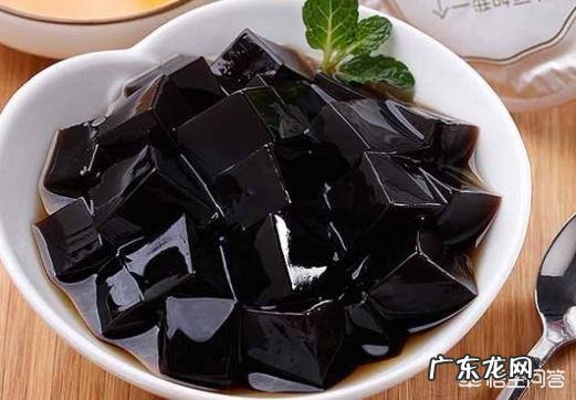 龟苓膏营养价值很高,常吃对身体有哪些好处?