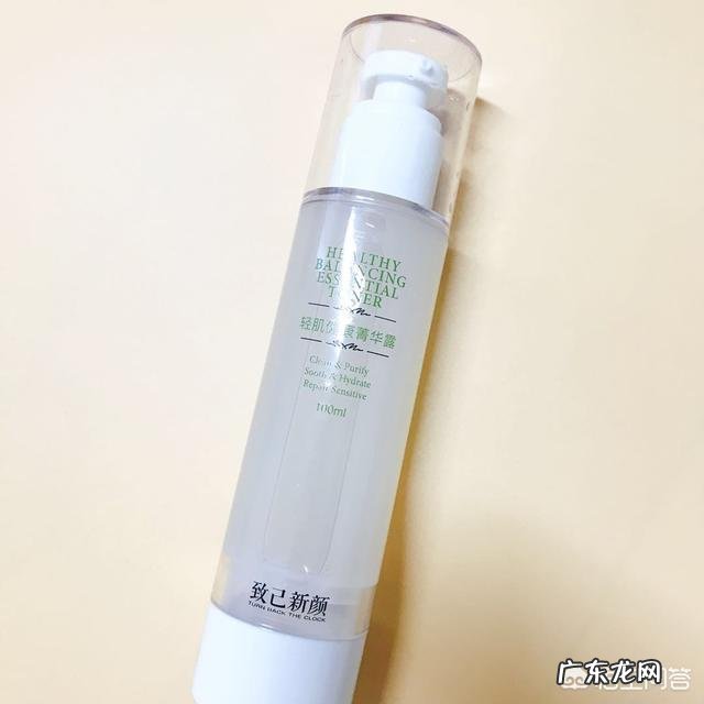 有哪些比较适合油性皮肤的男生使用的护肤产品？