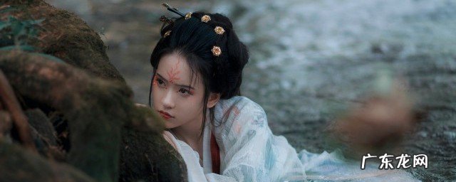 古风意境情侣句子