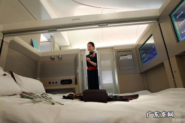 普通舱的空姐和头等舱的空姐的区别是什么