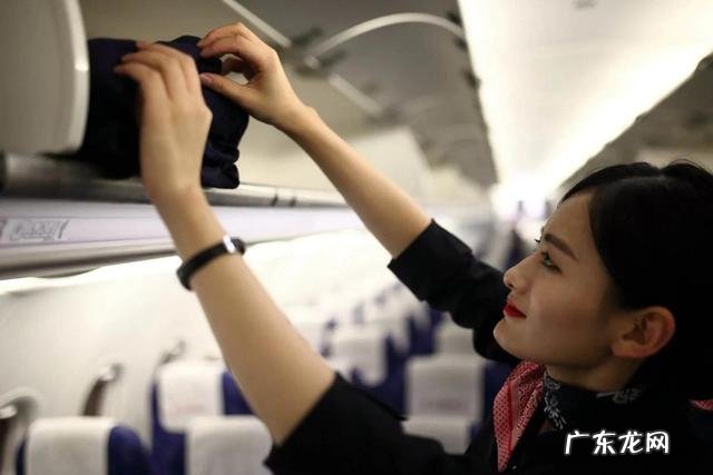 普通舱的空姐和头等舱的空姐的区别是什么