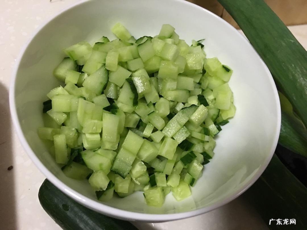 黄瓜切丁如何保存
