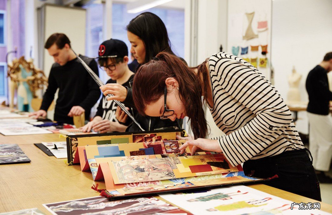 学艺术去哪国留学