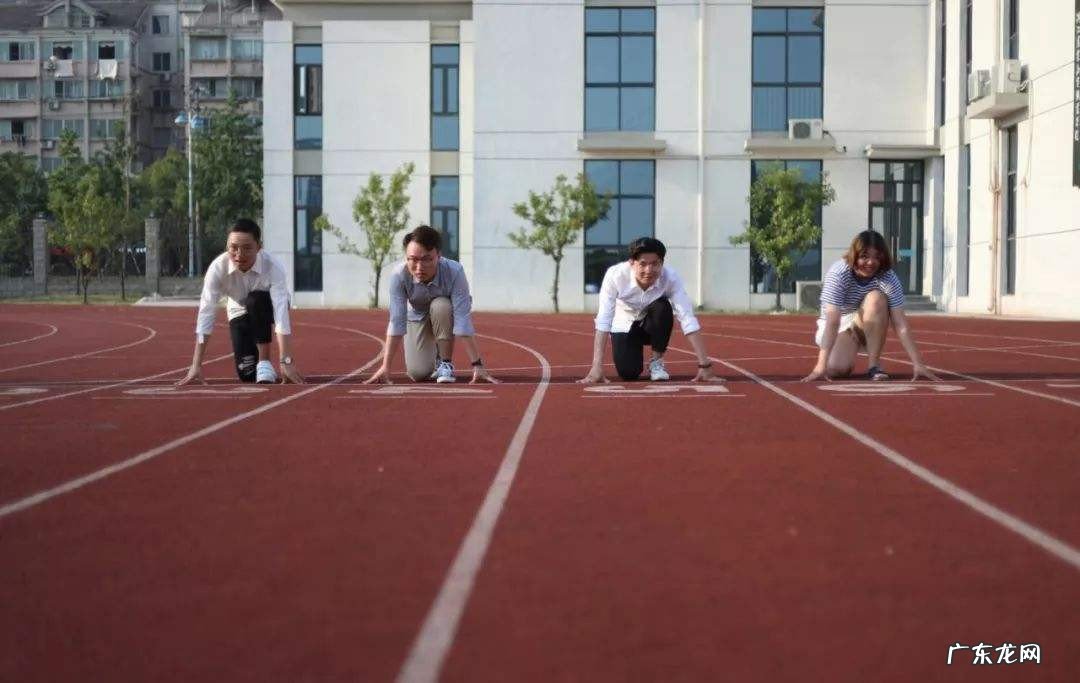 缺乏锻炼女子跑八百米省力技巧