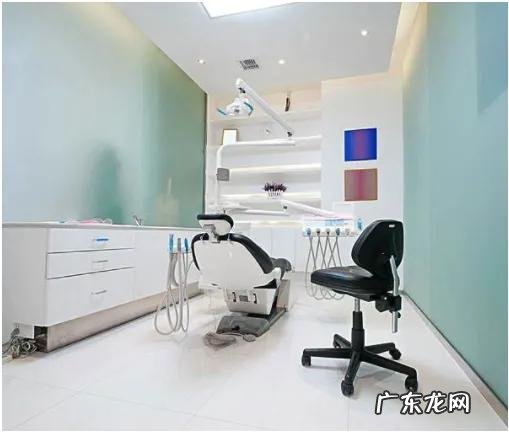 为什么街头牙科诊所拔牙100左右,正规大医院却要1000元