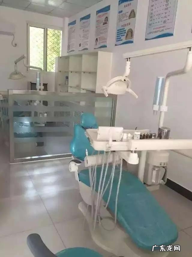 为什么街头牙科诊所拔牙100左右,正规大医院却要1000元