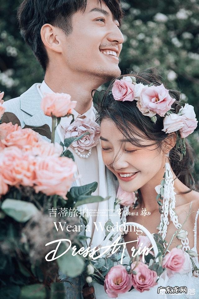 拍婚纱照如何摆姿势?