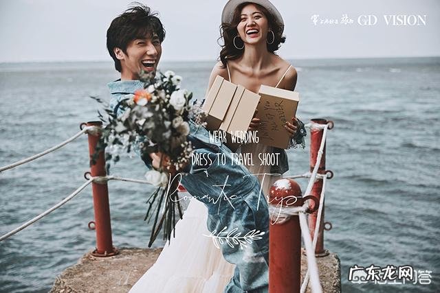 拍婚纱照如何摆姿势?