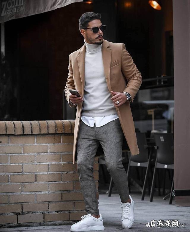 冬季有哪些简约随性的通勤搭配，适合上班和日常穿着？