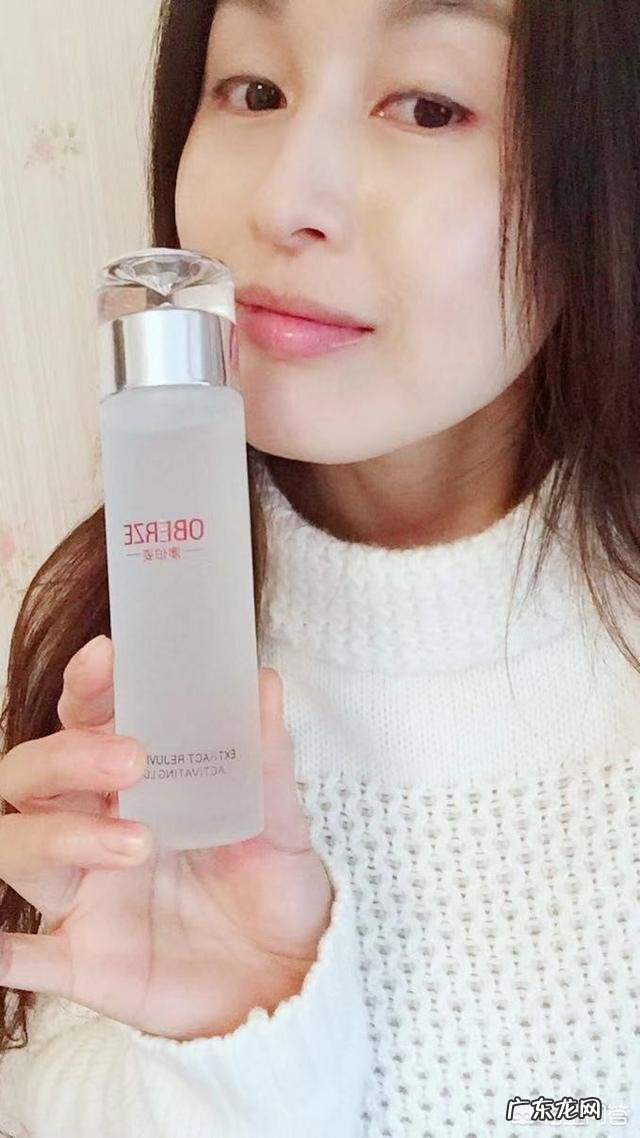 用什么去角质比较好？洗面奶还是角质素？