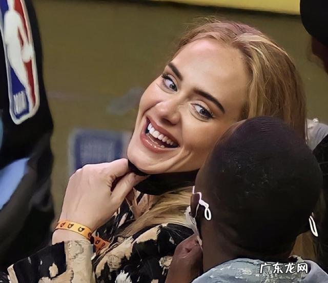 阿黛尔:凭三张专辑封神,离婚后怒减95斤,开始第四次恋爱