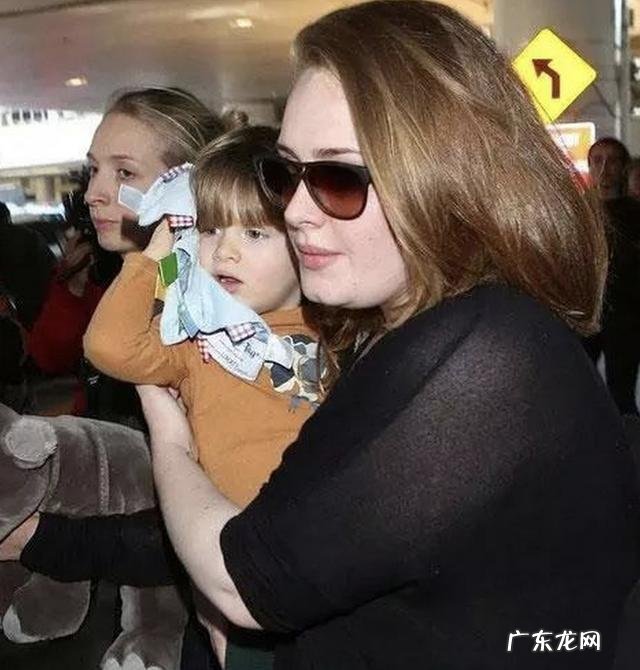 阿黛尔:凭三张专辑封神,离婚后怒减95斤,开始第四次恋爱