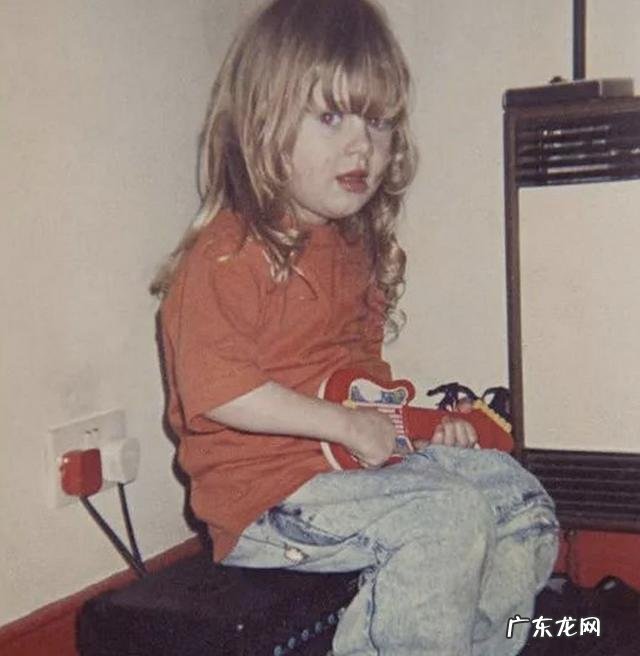 阿黛尔:凭三张专辑封神,离婚后怒减95斤,开始第四次恋爱