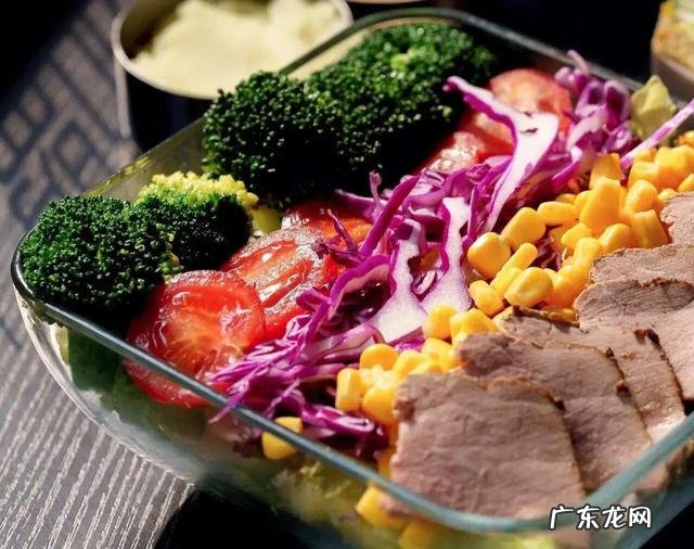 晚上不吃晚饭并且走路一小时能达到减肥效果吗