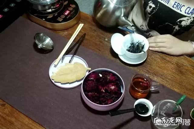 女人喝玫瑰花茶有什么好处怎样泡玫瑰花茶效果更好