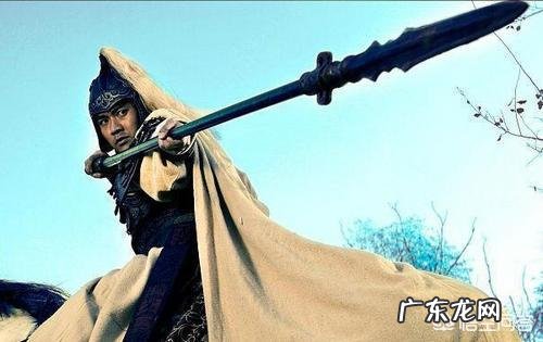 刘备五虎上将的武器都是什么?