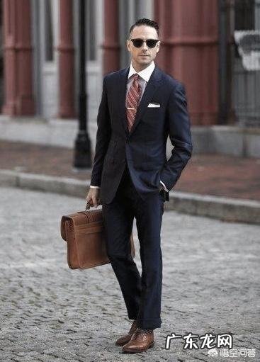 面试,黑色西装配什么领带?