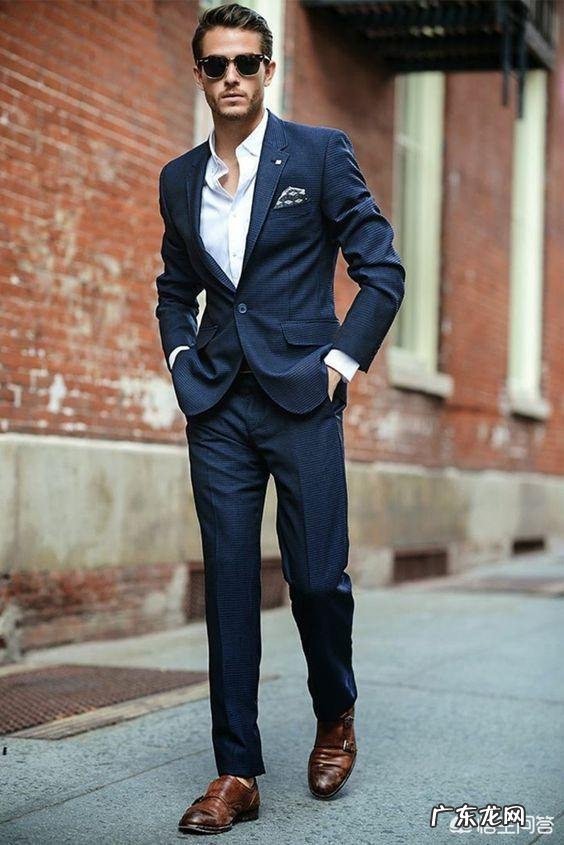 面试,黑色西装配什么领带?