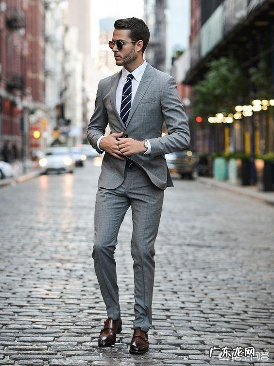 面试,黑色西装配什么领带?