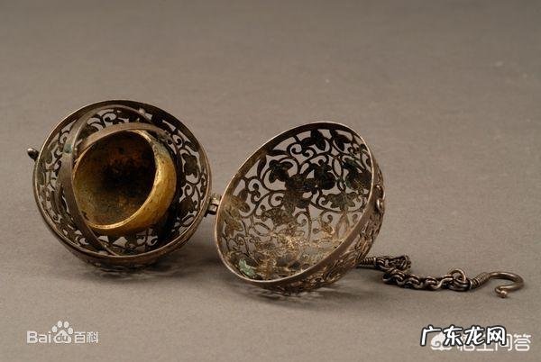 据说《国家宝藏》展出的葡萄花鸟纹银香囊是杨贵妃同款，为什么唐代时香囊这么流行，当时的香囊里都装着什么？