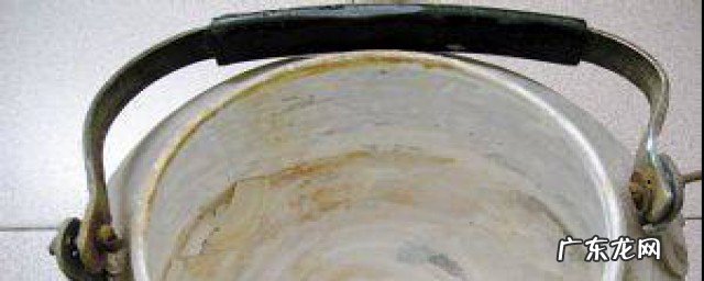 很厚的水垢清除妙招