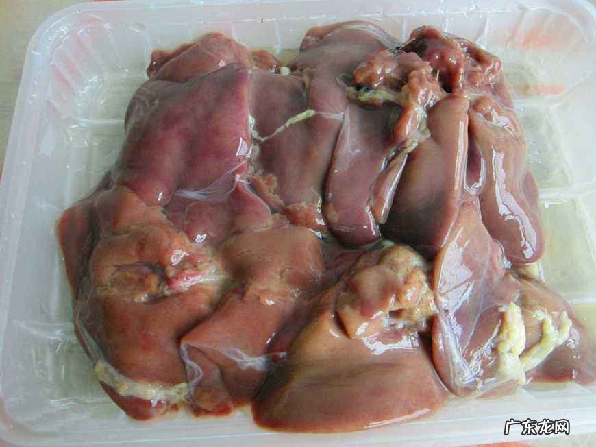 鸡肝怎么挂钩钓鲶鱼