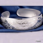 银饰品如何清洗