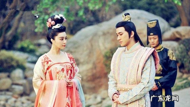 我们探讨李云迪的事,到底探讨的是什么