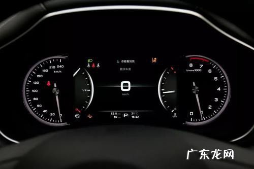 发动机转速表怎么看