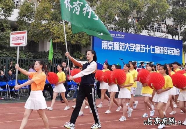 张常宁开法拉利回校,又搭着龚翔宇归队集训,你怎么看这一情况?这法拉利是她买的吗?