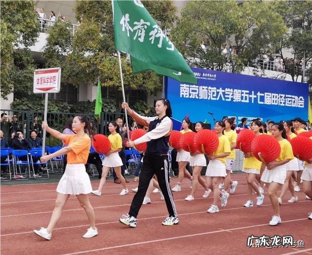 张常宁开法拉利回校,又搭着龚翔宇归队集训,你怎么看这一情况?这法拉利是她买的吗?