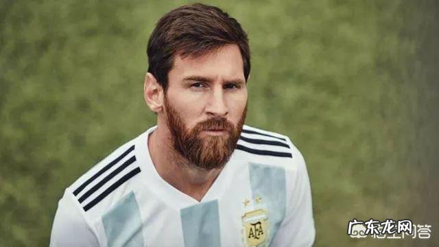 “绝代双骄”梅西、C罗在世界杯淘汰赛首轮双双战败出局,为什么会这样?
