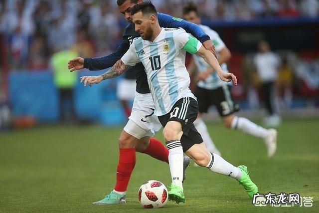 “绝代双骄”梅西、C罗在世界杯淘汰赛首轮双双战败出局，为什么会这样？
