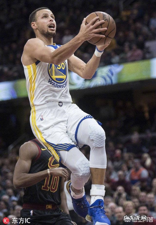 勇士129-105大胜骑士,库里9记三分得到42+9+7杜兰特25分,怎么评价?