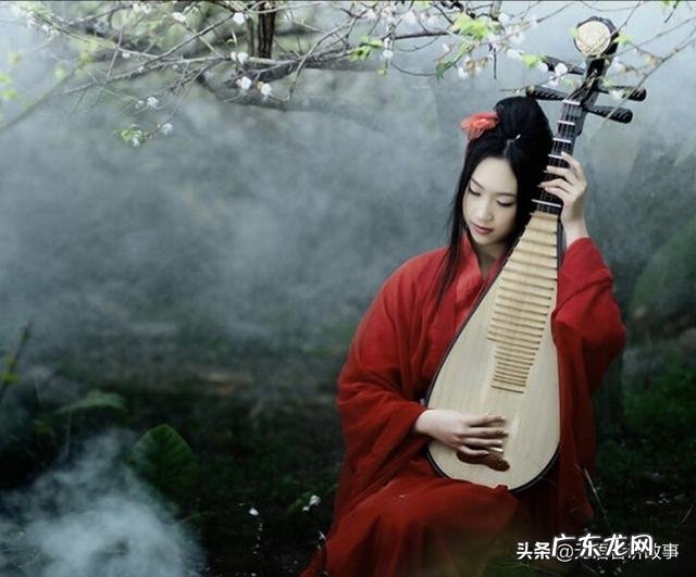 有哪些诗词是描写美人的?