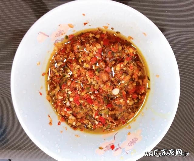 用新鲜辣椒怎么做辣椒酱?