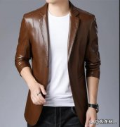 皮夹克穿脏了怎么洗比较方便？