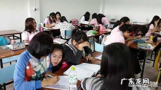 初一的班级课堂纪律差,上课乱哄哄怎么办?