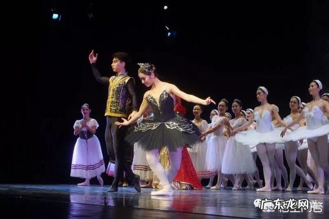 26岁开始学跳舞，适合哪种舞蹈？